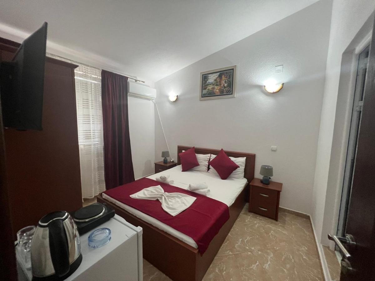 Kasneci Apartments Ulcinj Bagian luar foto