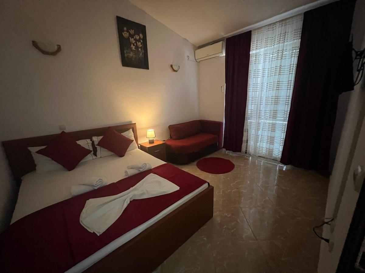Kasneci Apartments Ulcinj Bagian luar foto